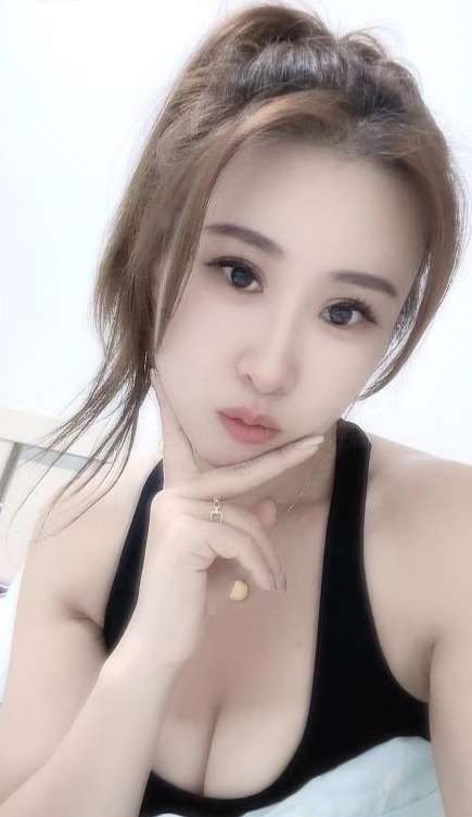 风骚大奶琪格格