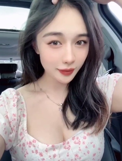 青浦丰满名凤小兰