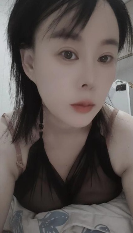 大奶曦月