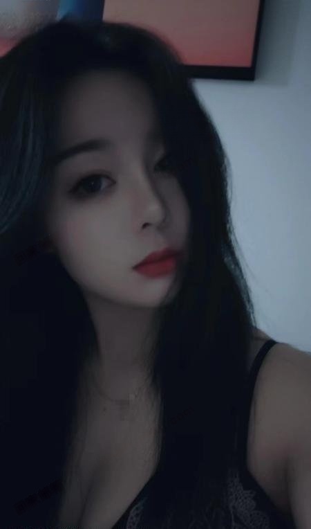 武汉辣妹小芹