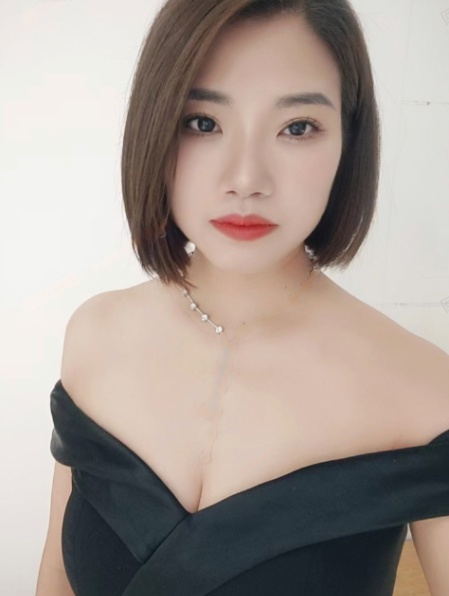 南四环大胸轻熟妹子