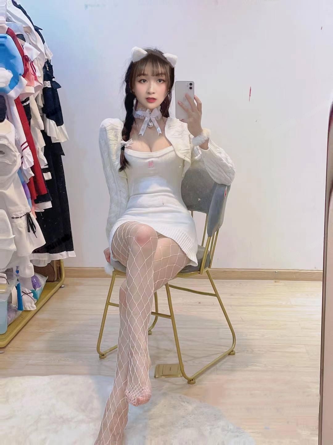 松江大学00后学妹兼职