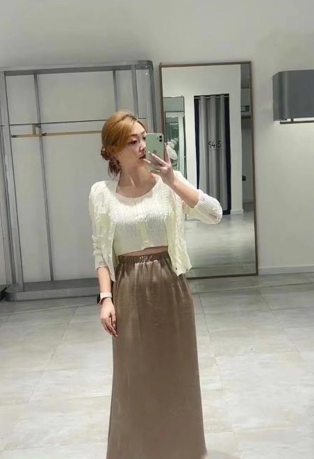 美妆小姐姐甜甜