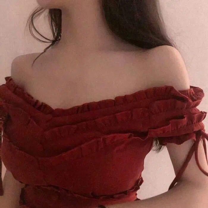 萝莉型制服小姐姐