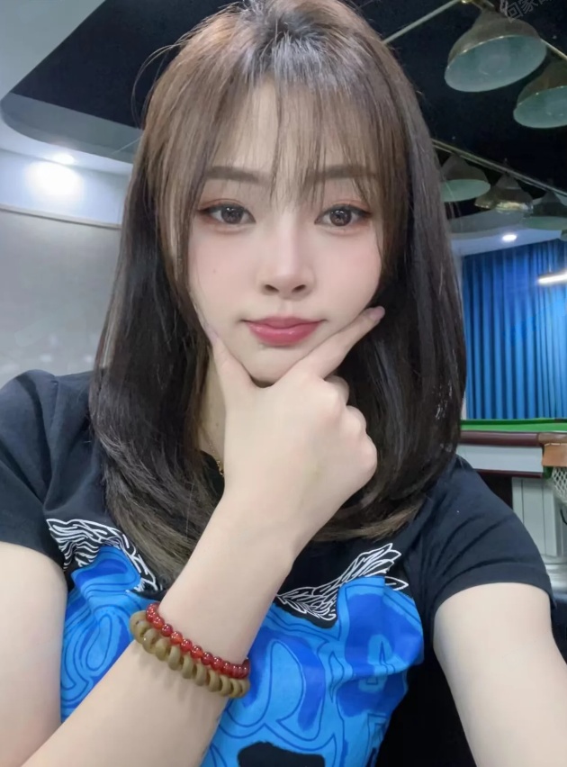 颜值重庆辣妹纸