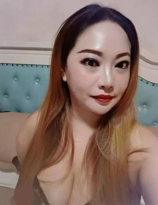 风骚大奶玫瑰花