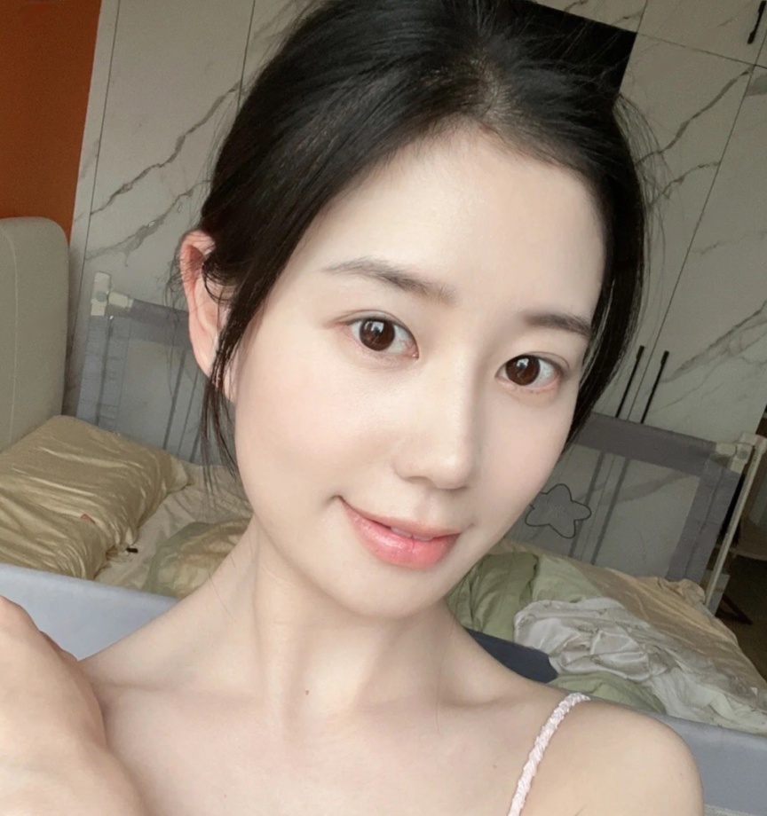 长兴笑笑