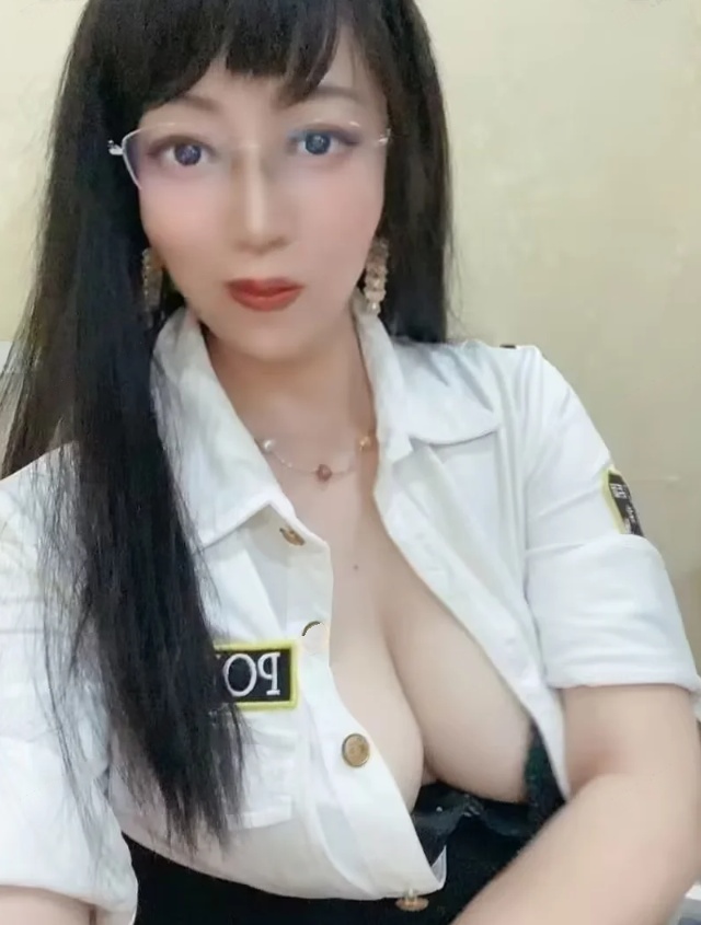 韵味肥臀小妇人