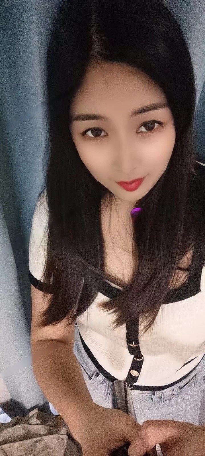 大石高性价比妹子