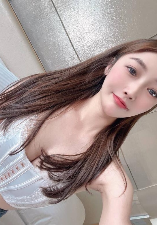 性感美乳服务系女友