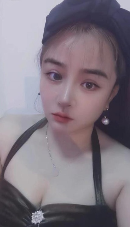 西安十月Lisa