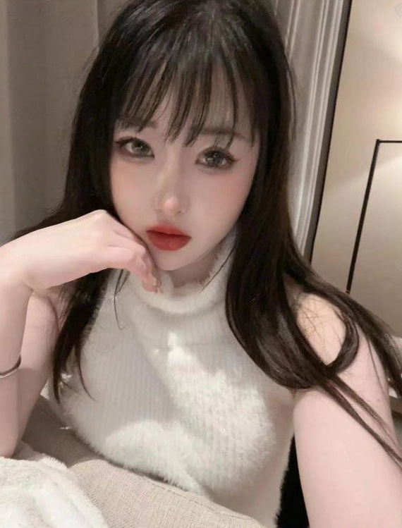 服务系嫩妹
