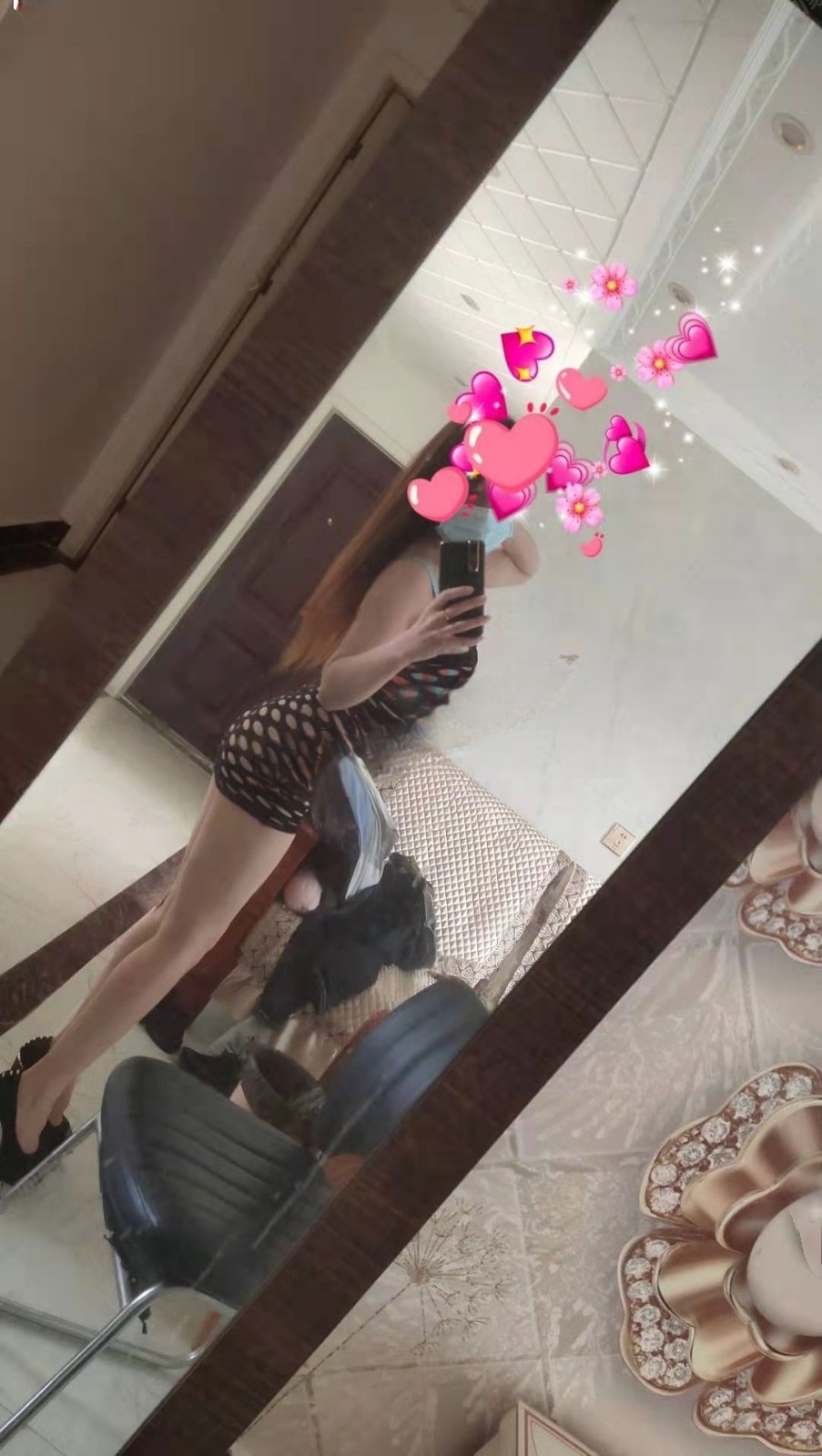 身材火爆服务一流的美女