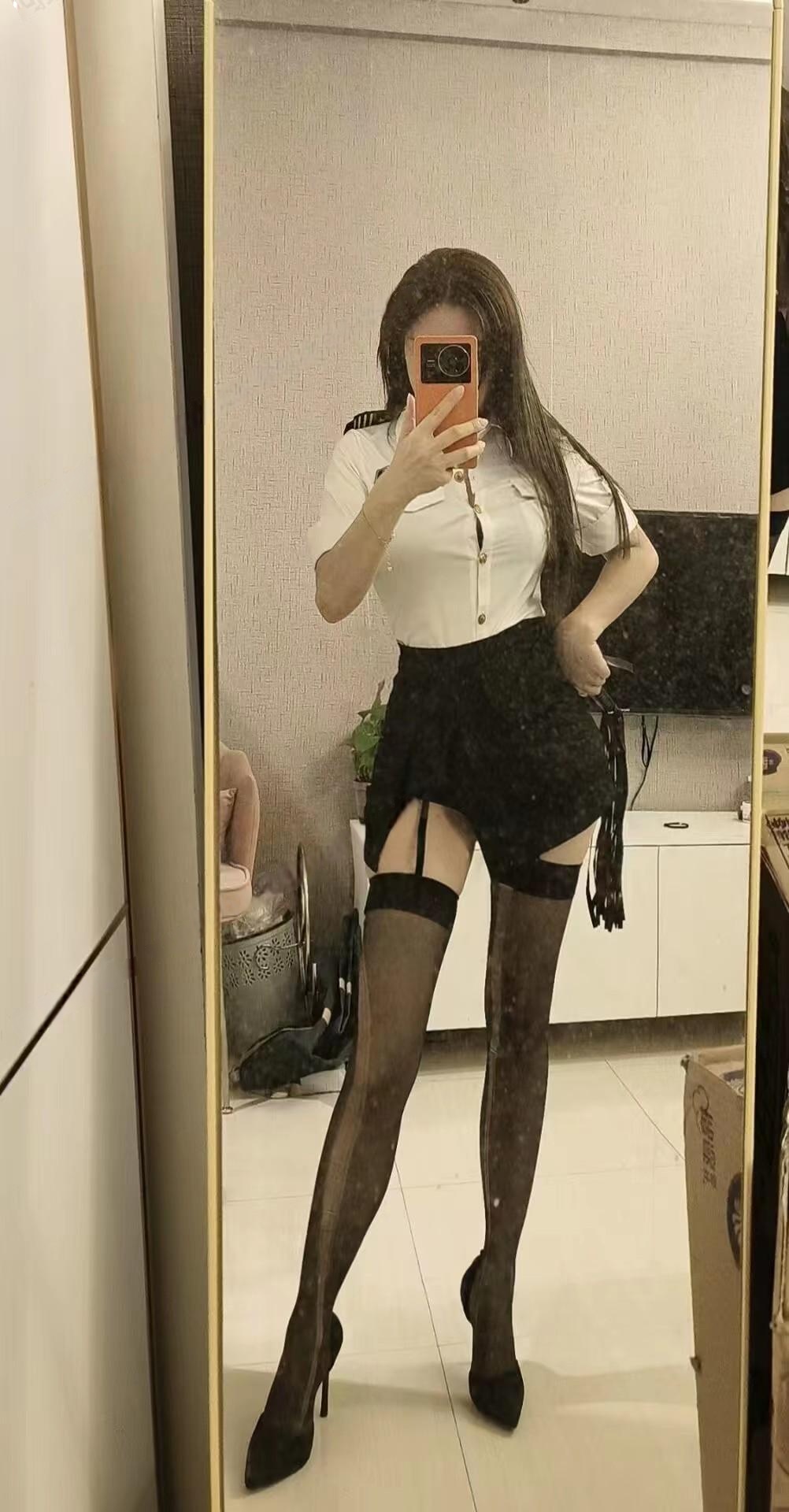 青秀的舞蹈老师