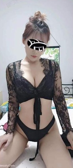 很温柔的一个少妇