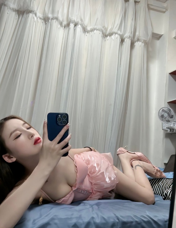 天河颜值控朵朵