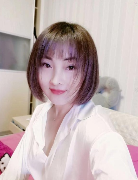 服务系温柔骚少妇