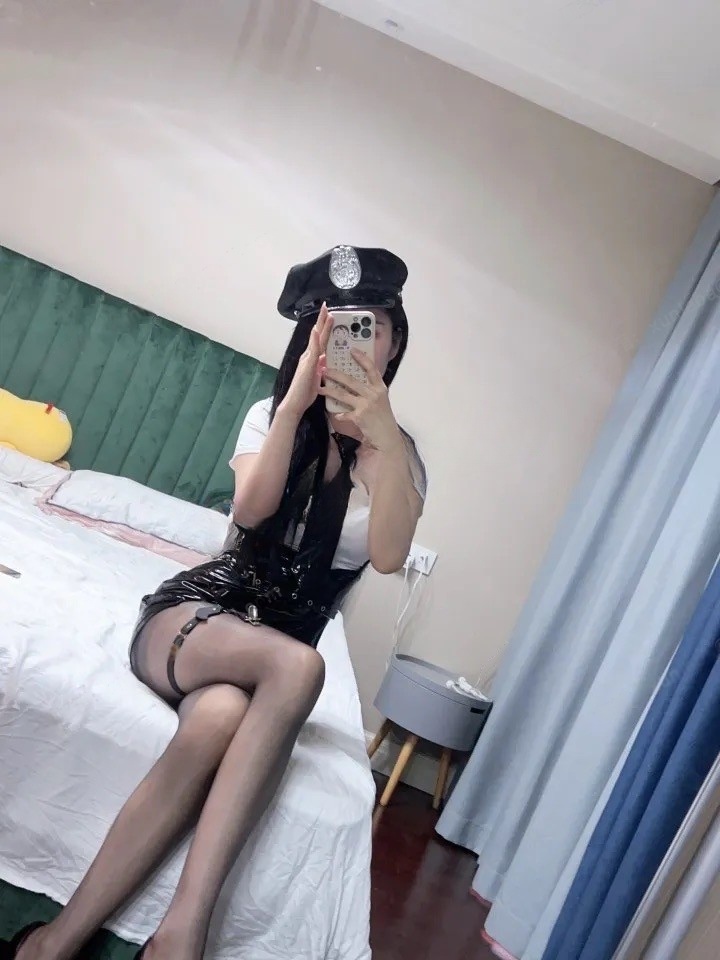 性感制服黑丝长腿