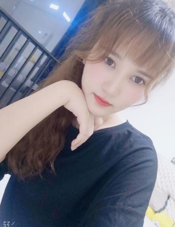 闵行美少妇小露