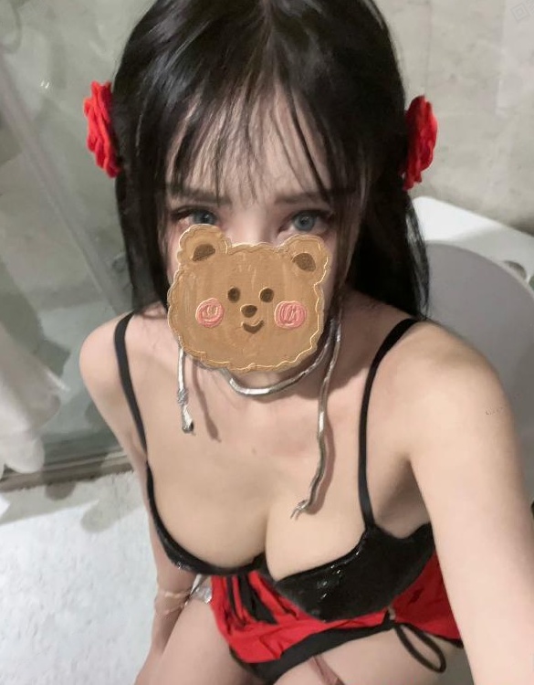 你的骚女友雅琳