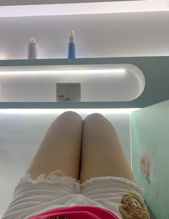 独爱胸大骚骚女