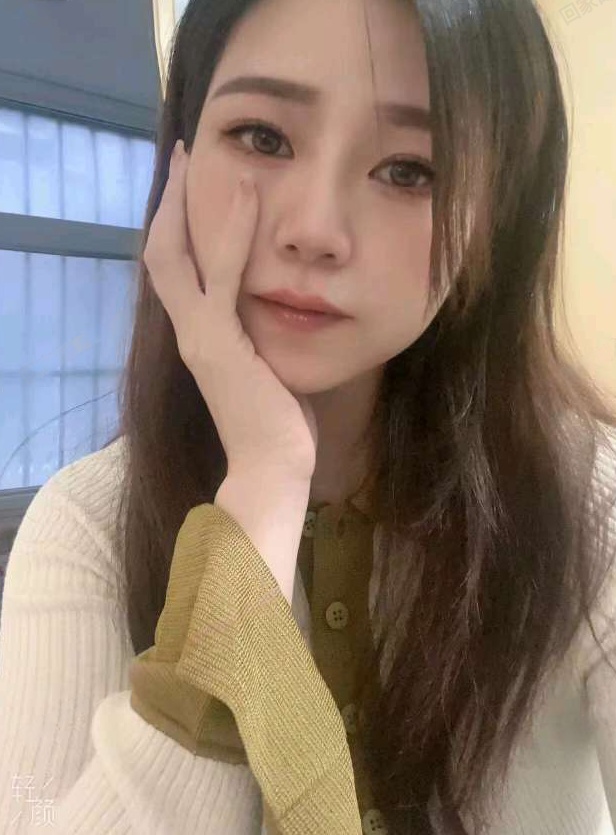 车坊娇小美女