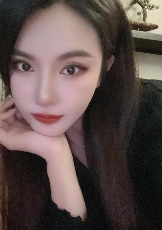 南门金融城的宝藏女孩
