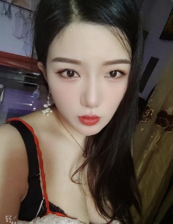 水床双飞姐妹花