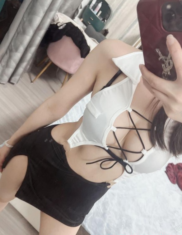 再尝好身材莉莉