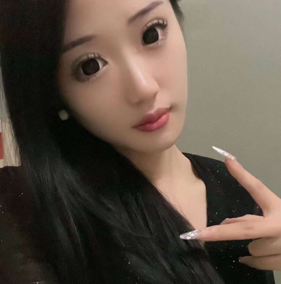 浦东健身蜜桃臀倩倩