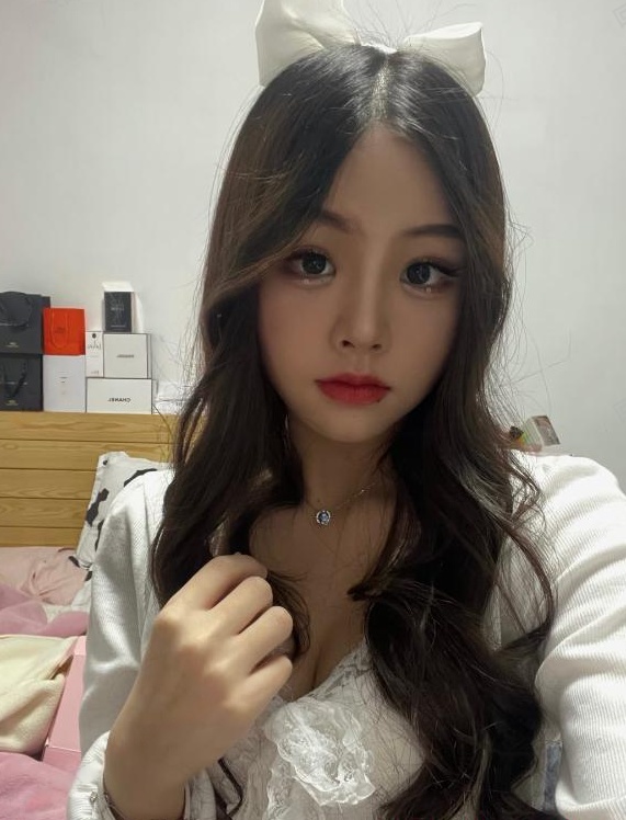 分享清纯小妹