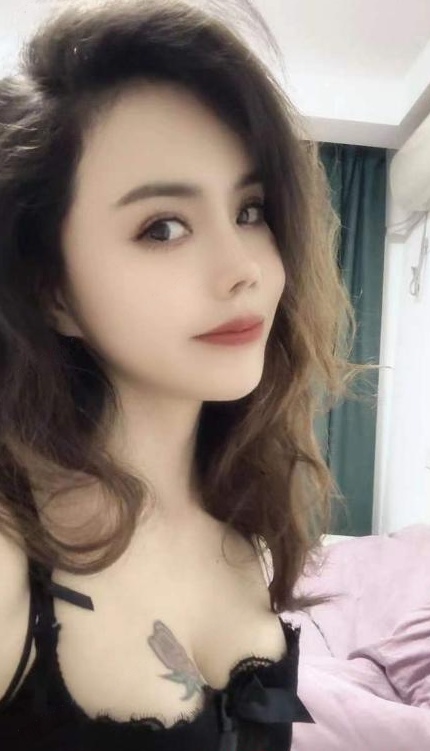美艳性感小骚妇