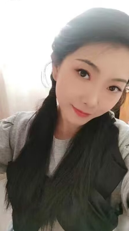 性价比美少女