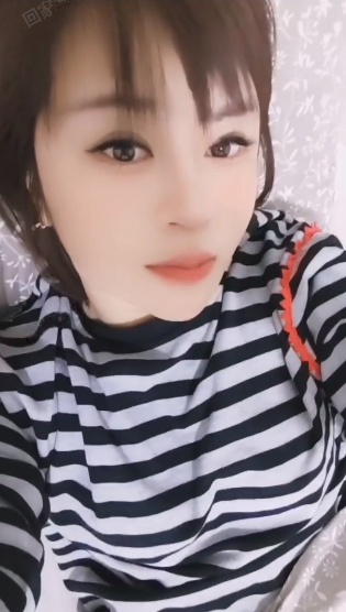 美少妇大奶美娜