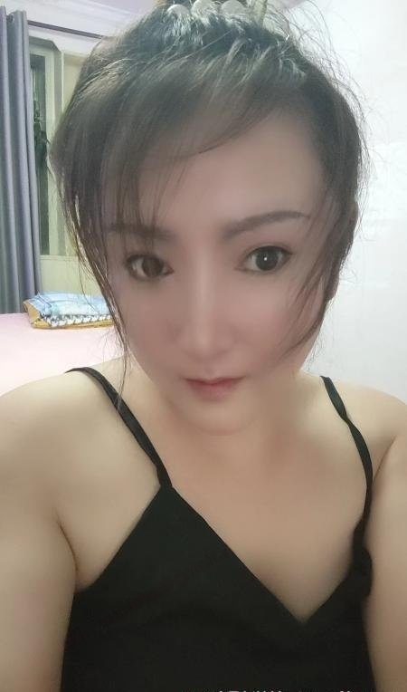 津南吾悅附近大奶姐姐