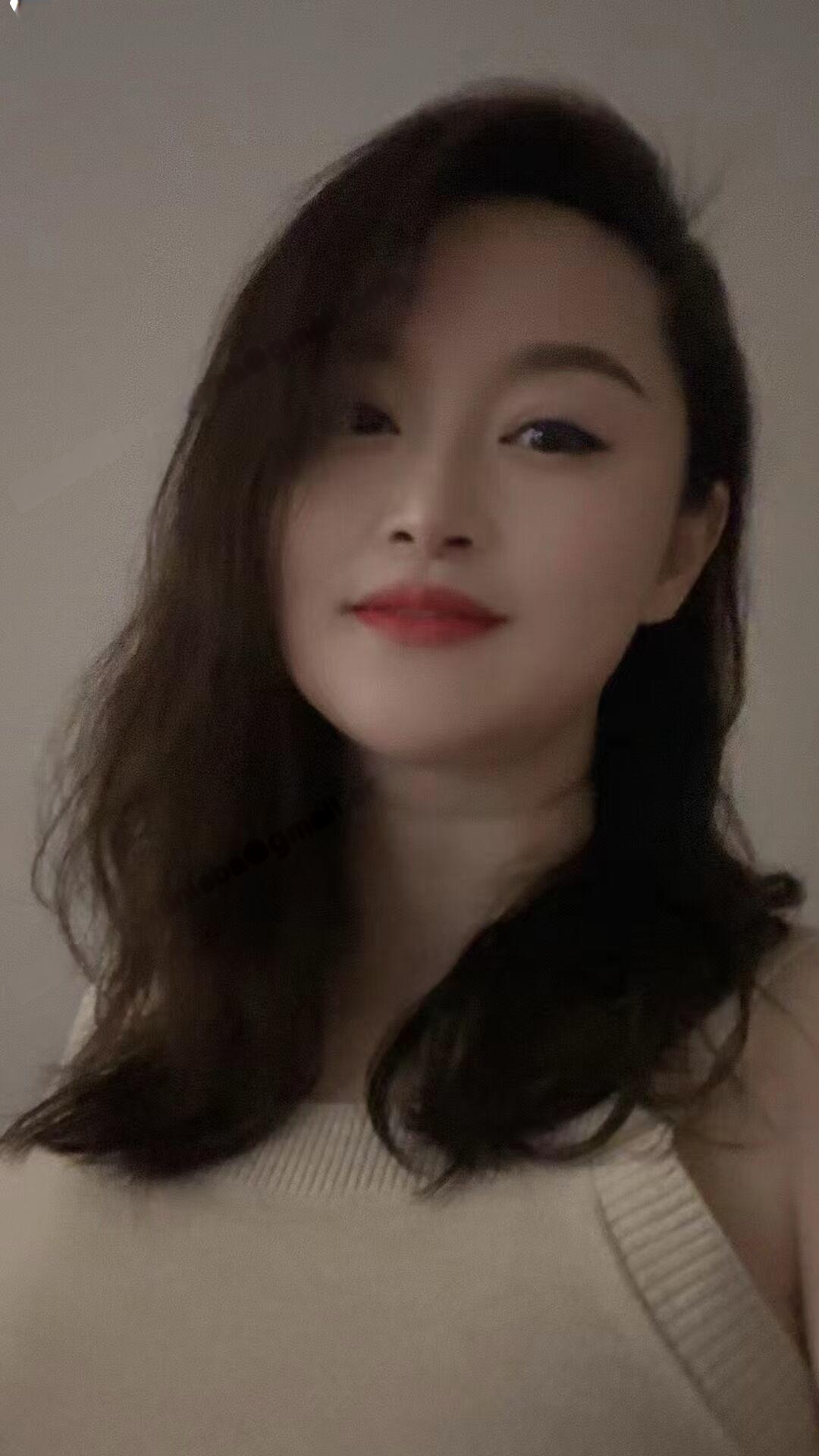 秦淮丰满气质大姐姐