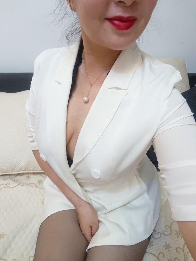 北土城单身居家骚妇