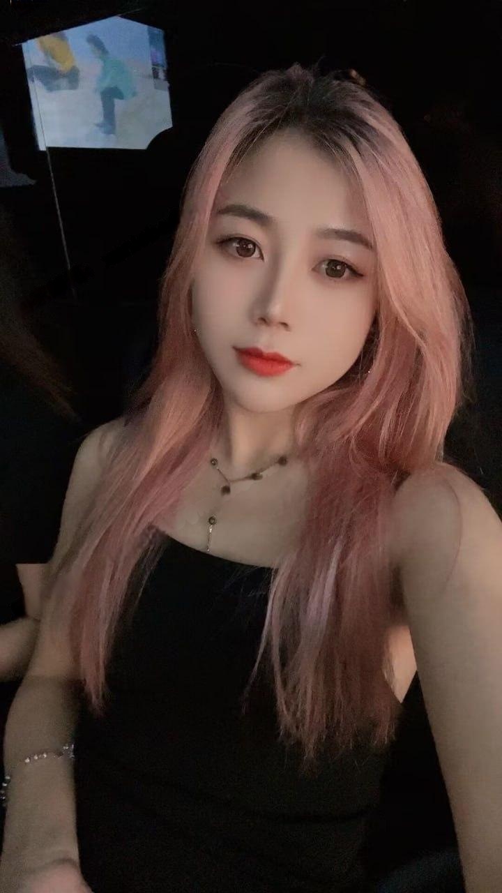 桥西辣妹小妮子