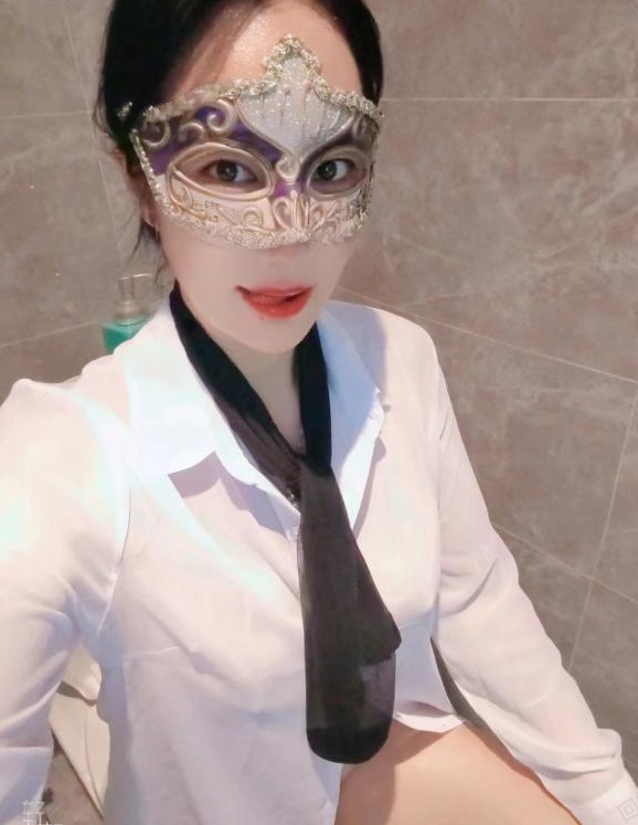 初体验新疆美女