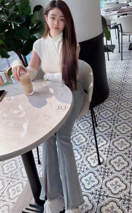 服务控苏小馨