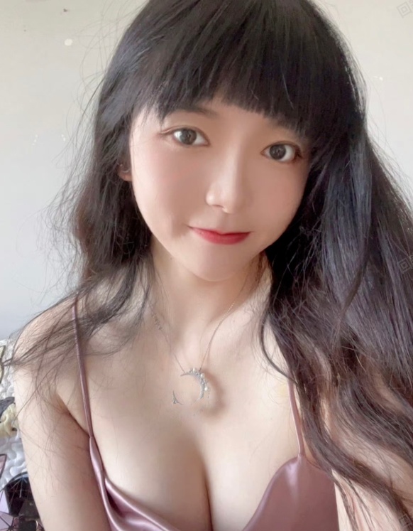 武侯白嫩软妹子