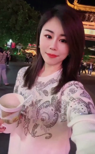 风骚服务好美女