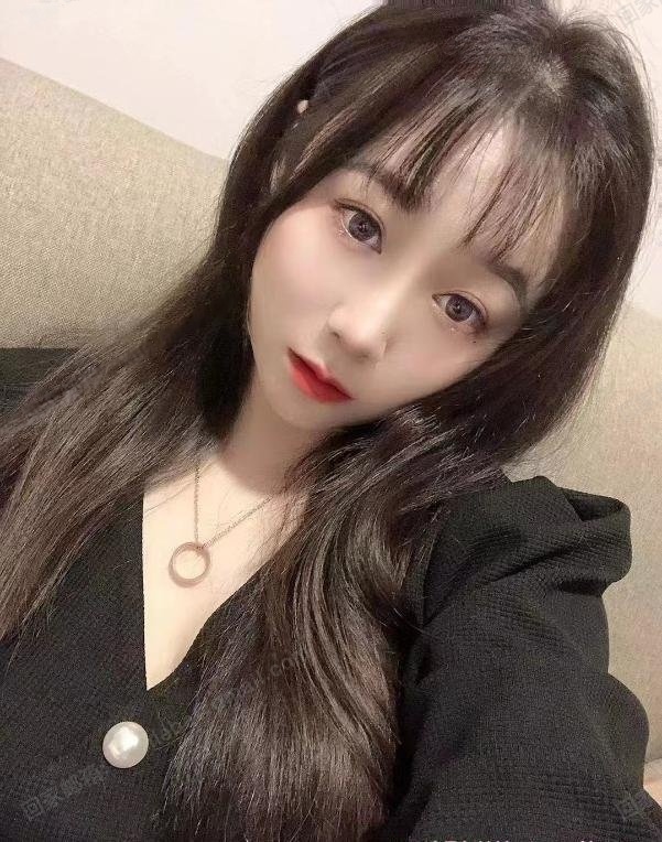 花都大胸妹可可