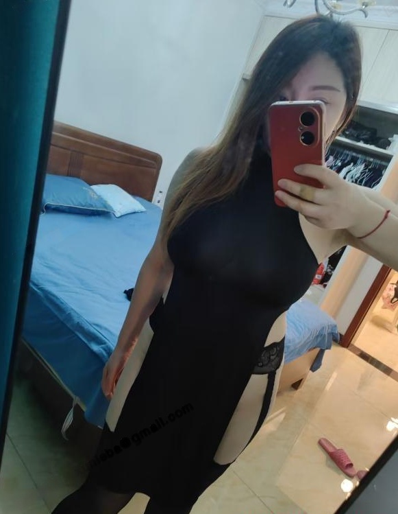 巨乳少妇