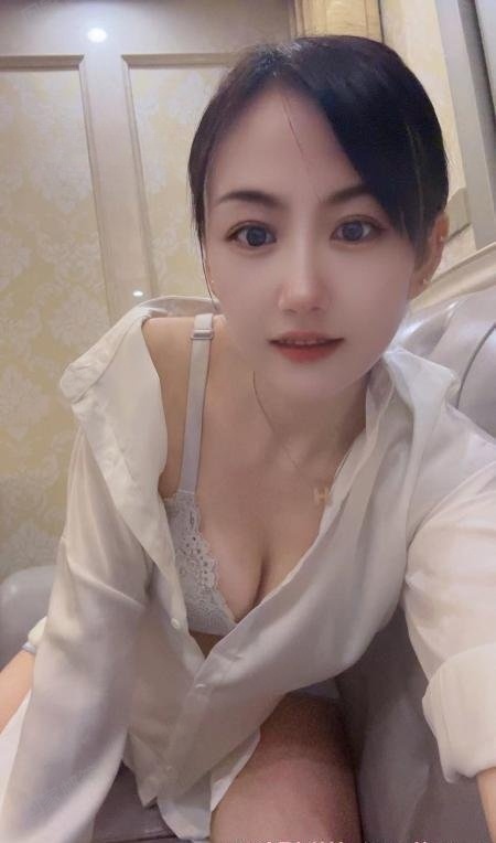 龙华长腿炮架小夏