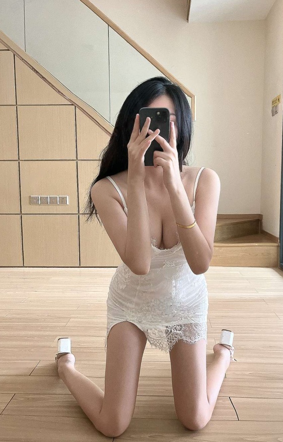 江夏肉感妹子