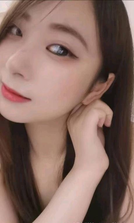 动物园附近小姐姐