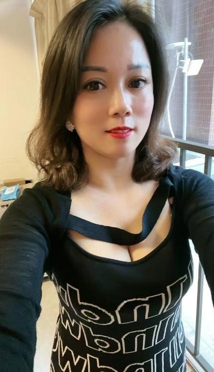 西乡固戍机场大奶熟女