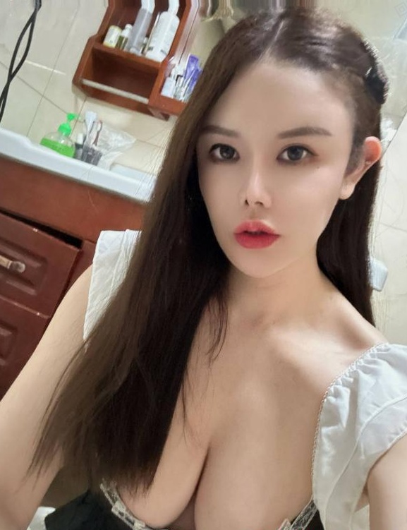 大胸水床韩老师