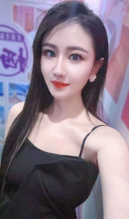 漂亮妹子身材服务好